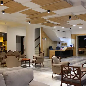 4* فندق ألايانس